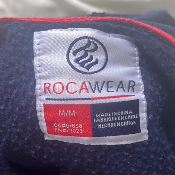 Men's Rocawear Pullover Hoodie - Picture 4 of 4